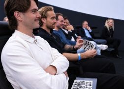 Fussball Idol Peter Ducke Jetzt Am Sternenhimmel JN026